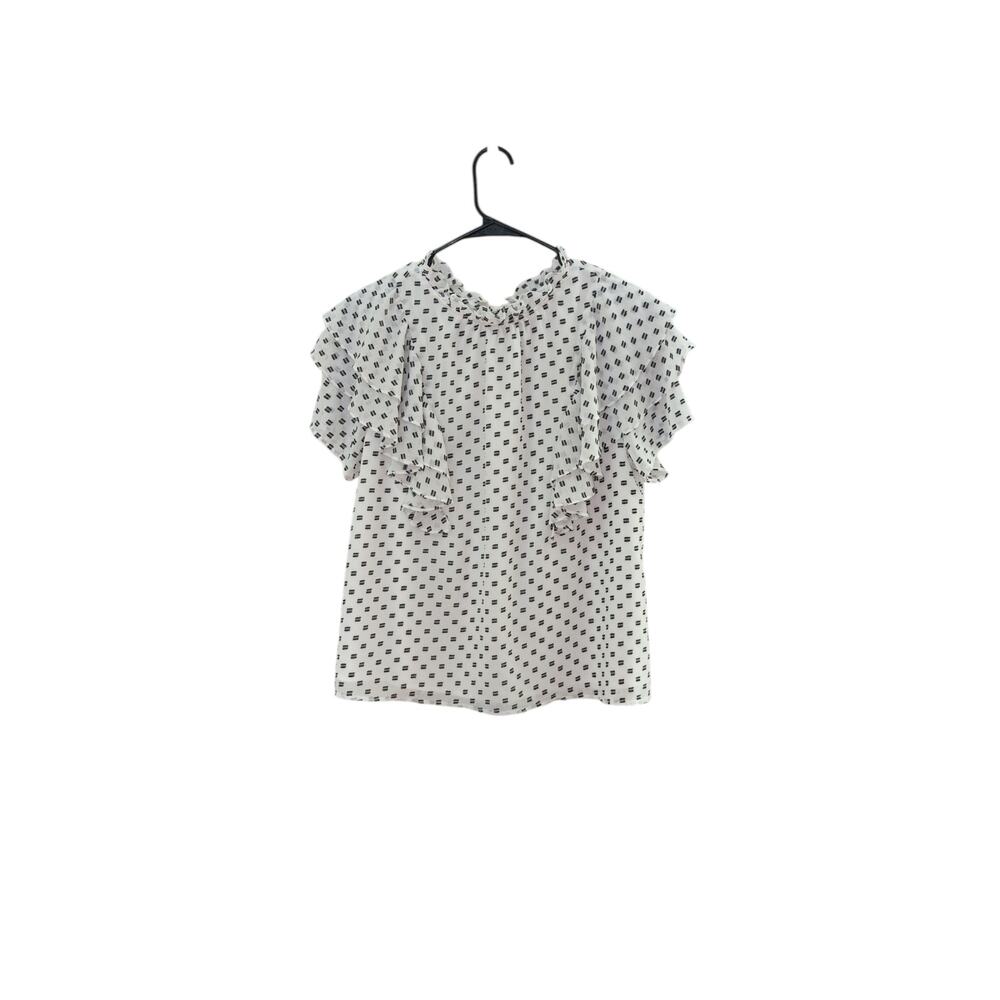 Crosby White & Black Ruffle Sleeve Top Size L EUC - Must Have! - Picture 3 of 5